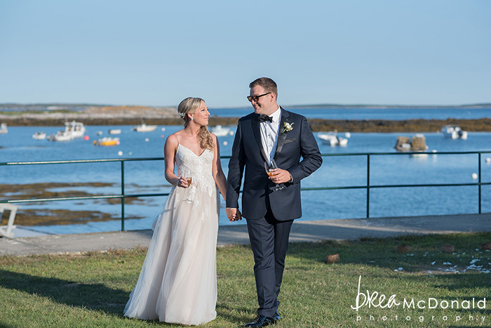newagen seaside inn wedding in southport maine photographed by brea mcdonald photography coastal maine wedding new england tented wedding with wedding planner and floral designer beautiful days